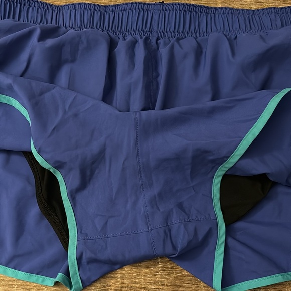 VSX Sport “The Player” Run Short- Size Large - Picture 5 of 8